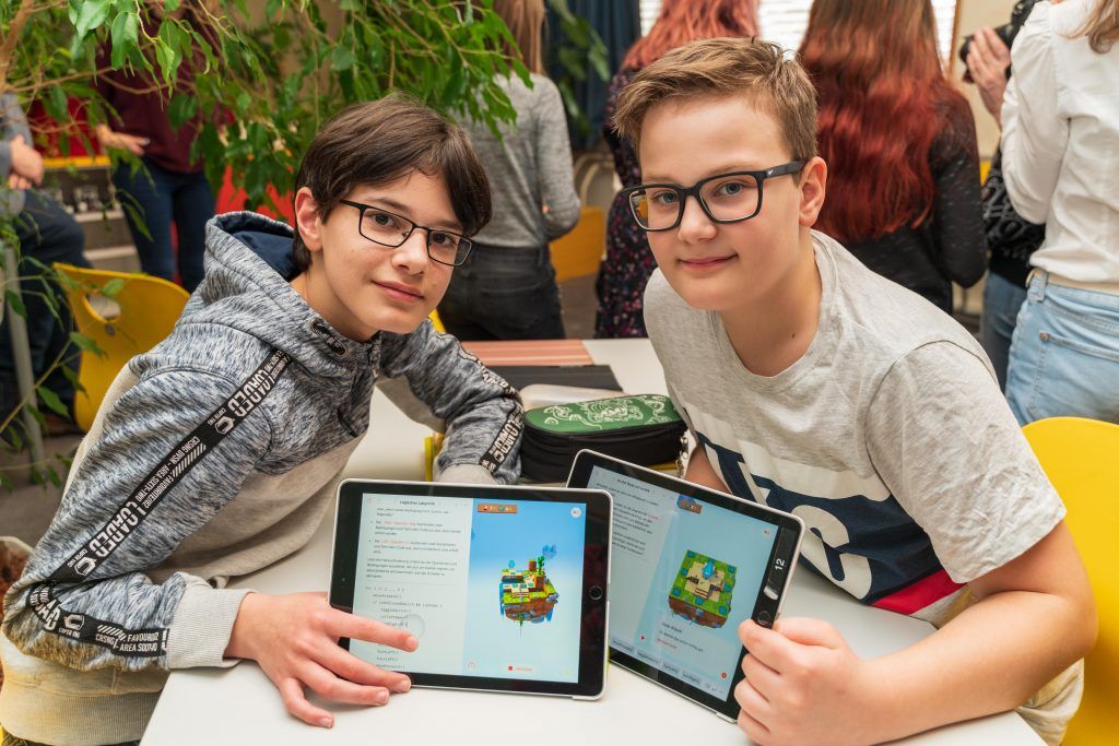 So nutzen Harder Schüler ihre Tablets im Unterricht