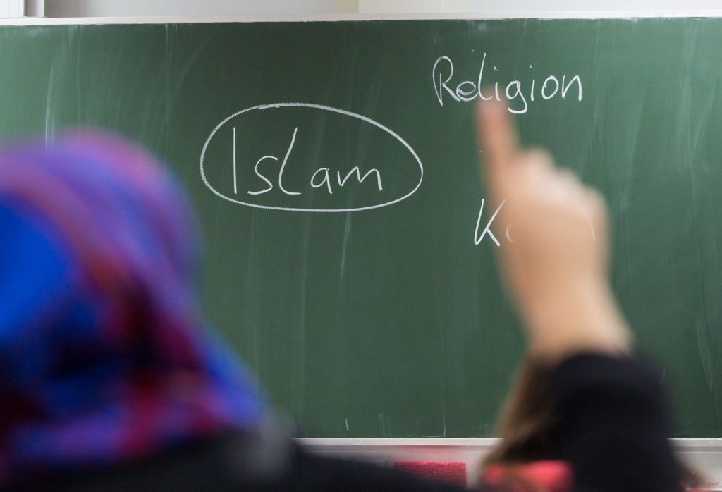 Islam will zurück aufs Zeugnisformular