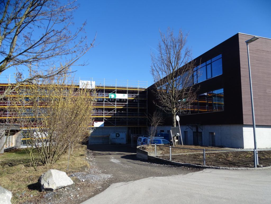 Rohbau der BSBZ-Erweiterung in Hohenems steht, Eröffnung wie geplant im August