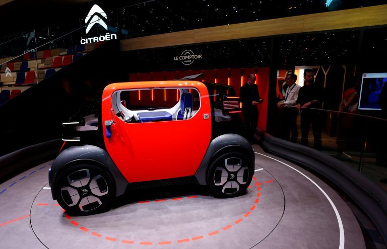 Citroen deutet mit diesem Konzeptfahrzeug eine Lösung für die urbane Mobilität der Zukunft an.