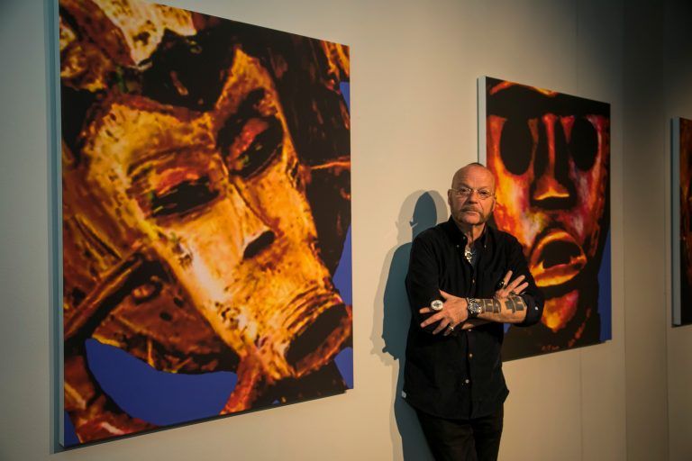  Der Vorarlberger Künstler Flatz greift mit seinen "Faces" auch einen kulturhistorischen Themenkomplex auf. Vn/Paulitsch 