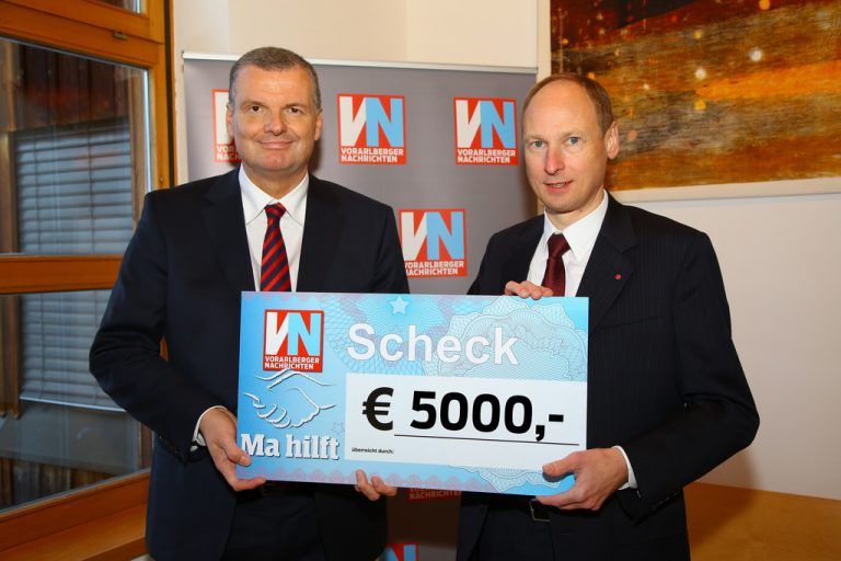 5000 EuroBank AustriaGünther Rupp (l.) und Hans Winter