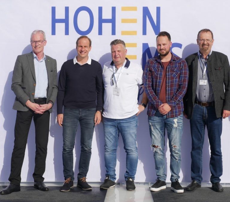 Die Bürgermeister Gottfried Brändle (v. l.) und Dieter Egger, Stadtrat Friedl Dold, HSC-Obmann Mike Töchterle und Bürgermeister Rainer Siegele.