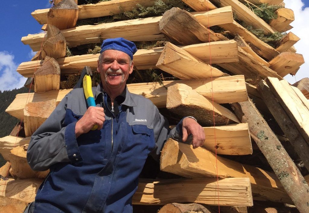 Wie Walter Marlin aus St. Gallenkirch zum Funkenbauer wurde