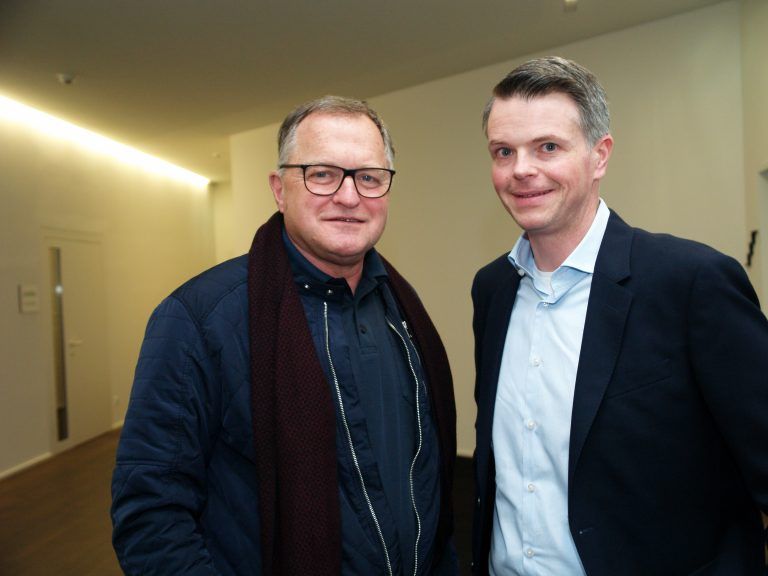 Ulrich Herburger (FH) und Alexander Frischmann.