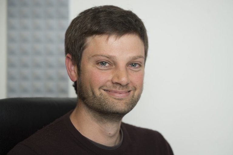 Alex Mock,Projektleiter Videoproduktionen.Mein Beruf bietet immer was Neues, fordert ständig neue Ideen. Du siehst viel und arbeitest mit unterschiedlichsten Kunden zusammen.