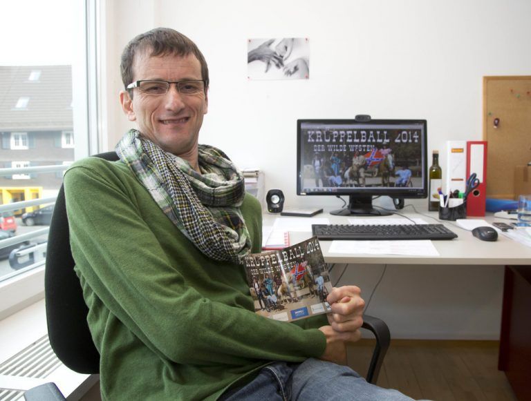 Andreas Guth hofft auf Solidarität und einen regen Ballbesuch am Freitag. Foto: VN/Paulitsch