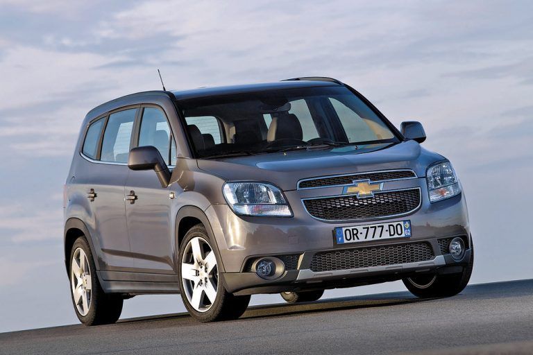 Auf der Kompaktwagen-Plattform des GM-Konzerns steht der bis zu siebensitzige Chevrolet Orlando.