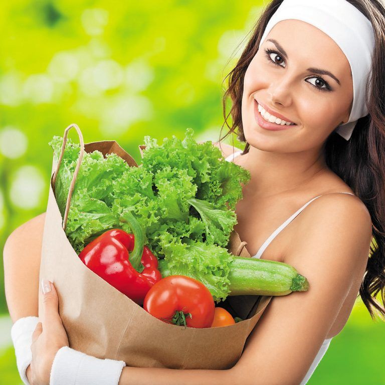 Auf vielen, vor allem importierten Gemüse- und Obstsorten sind Rückstände von hormonell wirksamen Pestiziden. Foto: fotolia