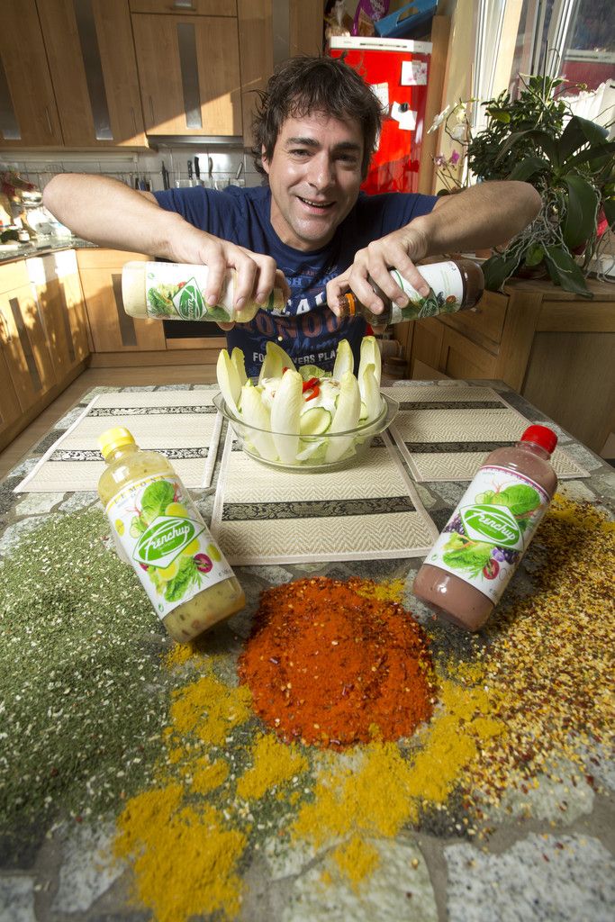 Bernd Tagwercher (47) konnte die Jury mit seinen Salatdressings überzeugen. Foto: vn/Hartinger