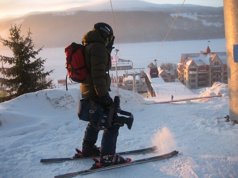 Besonders für Sport- und Naturdokus gibt es in Vorarlberg kreative Kameraleute, die international gut gebucht werden. Foto: Filmwerk