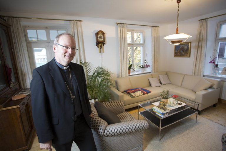 Blick ins bischöfliche Wohnzimmer. Fotos: VN/Hartinger