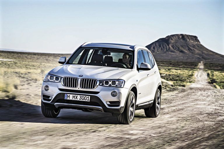BMW hat den X3 einer Modellpflege unterzogen. Neu: dezente optische Weiterentwicklung und zwei neue Dieselmotoren. Fotos: werk