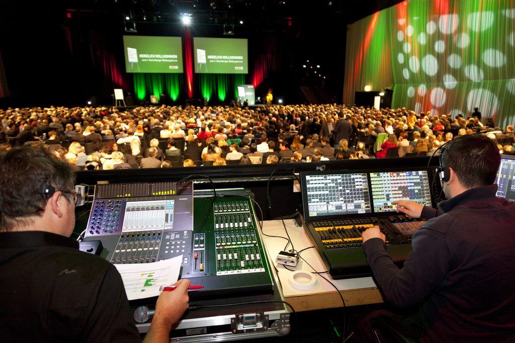 Erstes Bildungsforum der Wirtschaftskammer war ein Publikumsmagnet