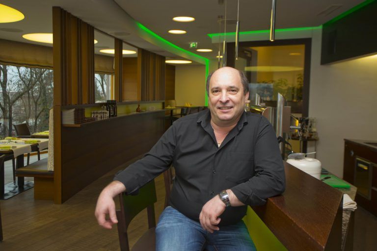 Christian Willi ist nicht einfach zufriedenzustellen. Er will für seine Kunden und Gäste nur das Beste. Fotos: VN/Paulitsch