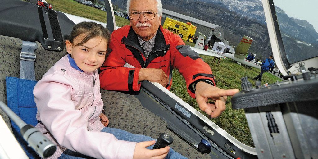 Großes Flugplatzfest in Hohenems