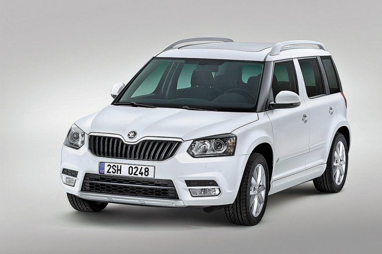Den neuen Skoda Yeti (Marktstart Anfang 2014) gibt es hinkünftig mit zwei Gesichtern: die Standardversion und eine Outdoor-Variante (rechts oben).