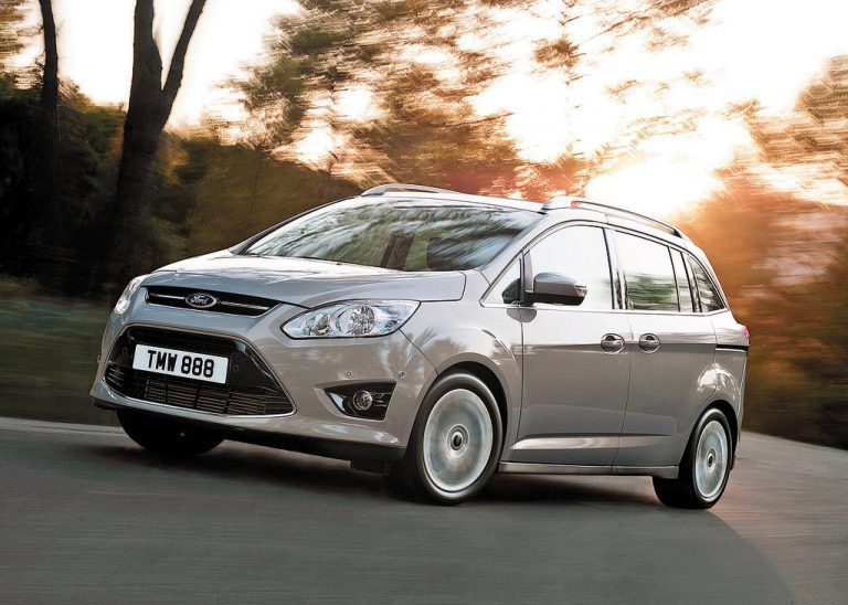 Der Ford Grand C-Max ist einer von drei Kölnern, die eine siebenköpfige Familie aufnehmen können.