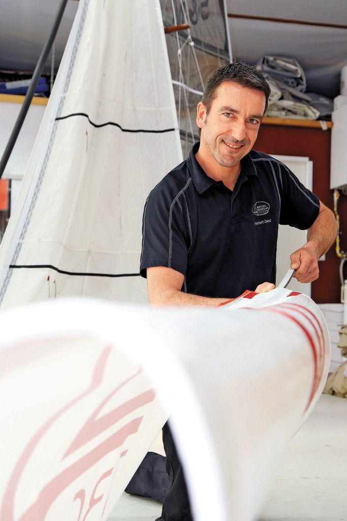 Der Harder Herbert Denzel hat Beruf und Hobby gekonnt verbunden und ist Segelmachermeister. Foto: VN/HOFMEISTER