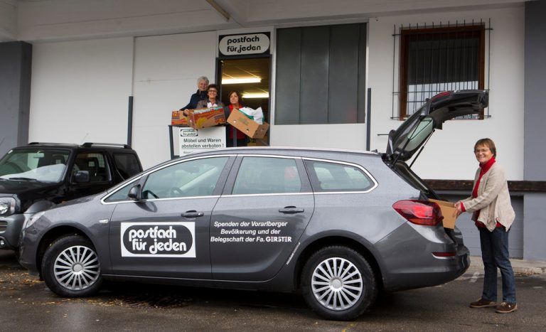 Der neue Wagen garantiert, dass das „Postfach für jeden“ weiterhin offenhalten kann. Fotos: VN/Hartinger