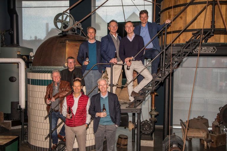 Die acht CulturBrauer sehen sich als Bewahrer der Biervielfalt. VN/Paulitsch