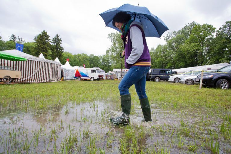 Die Böden quellen allerorten über. Da mag’s nicht mehr viel leiden.