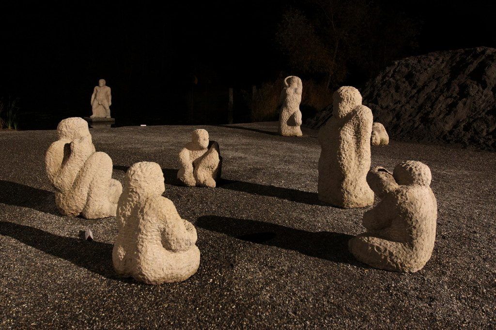 Mösch-Skulpturen im Kieswerk
