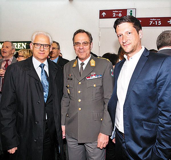 Direktor Ludwig Summer (l.) mit Militärkommandant Bernd Konzett und Andreas Dünser (VN).