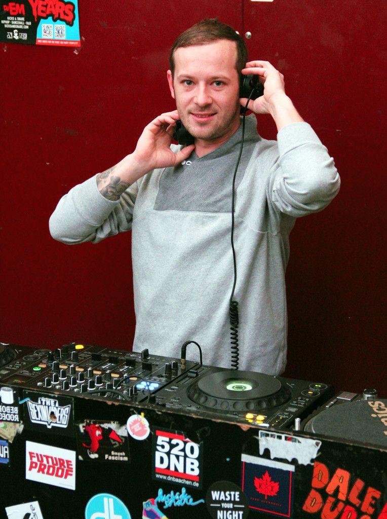 DJ Malone legt im Rauch Club in Feldkirch auf. Foto: VN/BEM