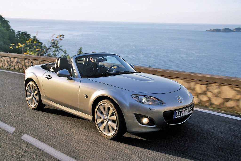 Roadster-Ikone mit zweifacher Dach-Option