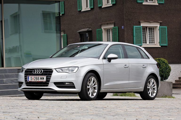 Eine klare Formensprache, coupéartiges Karosseriedesign. Der A3 Sportback signalisiert Sportlichkeit und Dynamik. Fotos: vn/steurer
