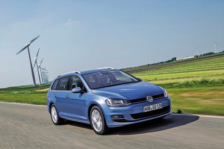 Er hat in seiner neuen Generation auf 4562 m Länge zugelegt. Damit hat der Golf Variant ein Ladegut-Aufnahmevermögen zwischen 605 und 1620 l.