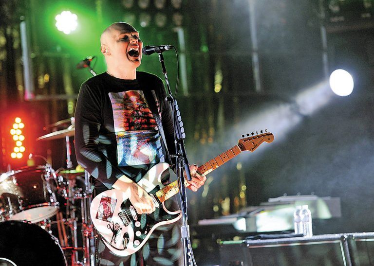 Er weiß mit magischen Lyrics und eingängigen Melodien zu verzaubern: Billy Corgan von den Smashing Pumpkins. Foto: AP