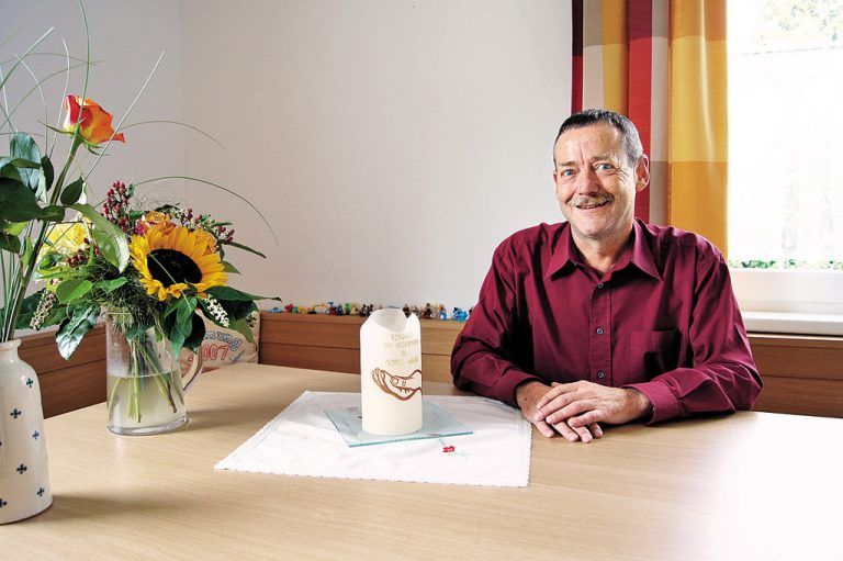 Ex-Pfarrer Ronald Waibel macht derzeit eine Ausbildung für einen Sozialberuf. Foto: eh