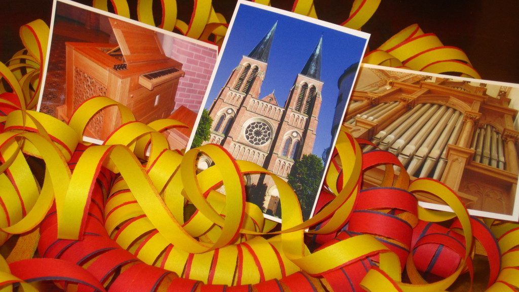 Orgel feiert Fasching