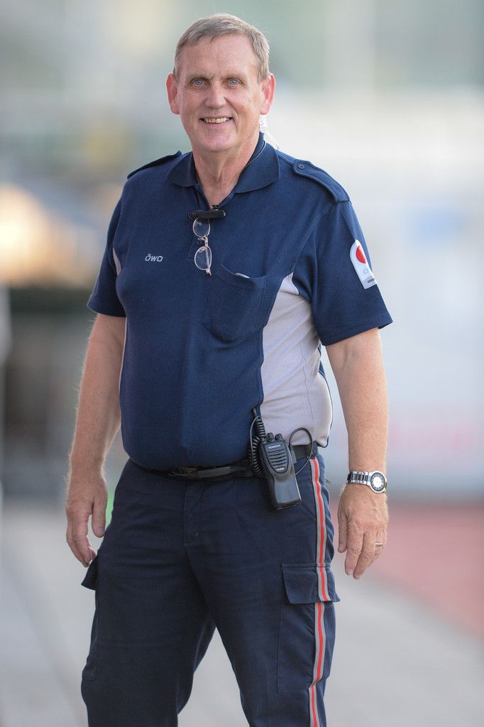 Grabher hat in seiner Uniform immer ein Lächeln parat. Foto: O. Lerch