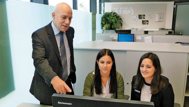 Günter Peter: „Wir sind bereit, mehr zu tun. Mit jedem Kontakt, mit jedem Handeln, mit jedem Erlebnis soll ein Mehrwert für unser Gegenüber entstehen.“ Foto: Hypobank