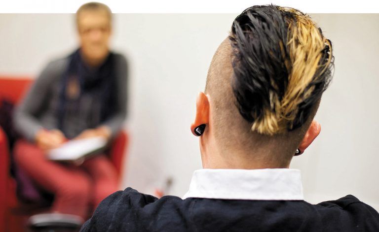 Heute ist Welt-Aids-Tag: Dirk redet, weil er einen Beitrag zur Aufklärung leisten möchte. Foto: VN/Steurer