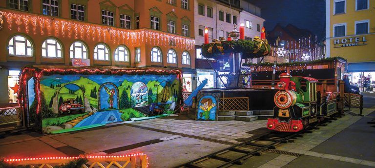 In Bregenz leuchtet es weihnachtlich an nicht weniger als neun Straßen und Plätzen.