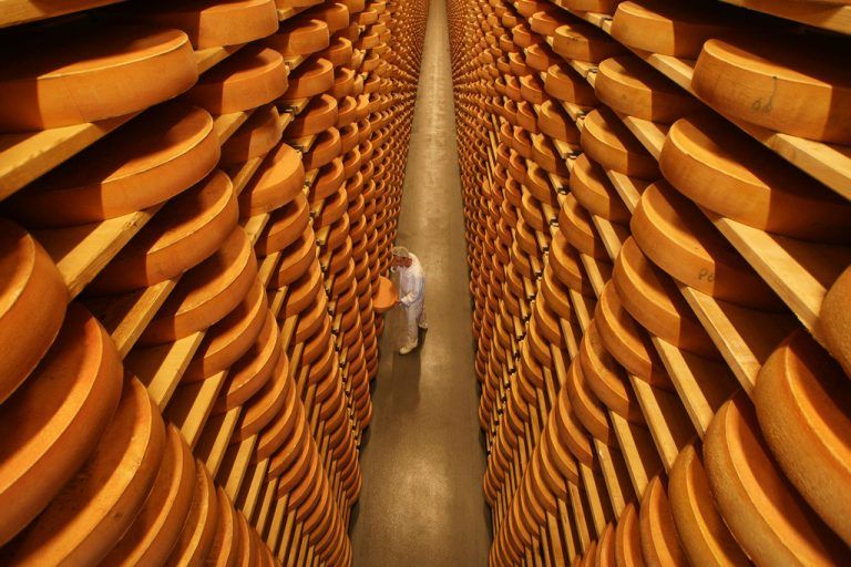 Der Käse wirft Fragen auf: Bleibt die Bezeichnung „Vorarlberger Bergkäse“ geschützt? Foto: Berchtold