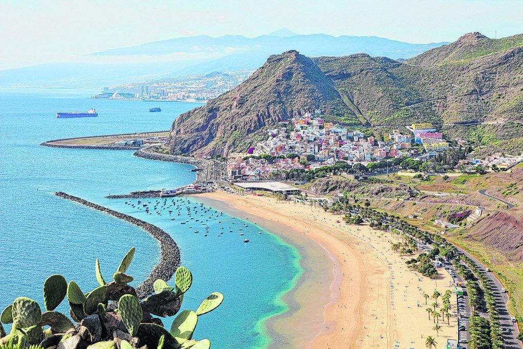 Sonnenverwöhntes­­ ­Urlaubsziel Teneriffa