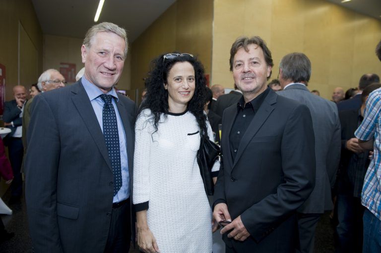 Landesrat Erich Schwärzler (l.) mit Michelle und Günter Bucher.