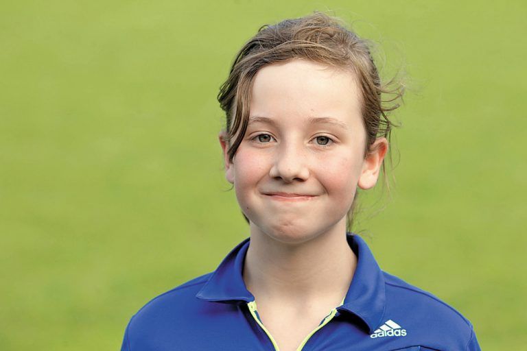 Lara Nikolic, 10 Jahre, Götzis. Ich bin Fußballfan und wollte die Stars von Wolfsburg einmal aus der Nähe sehen. Die Aktion hat mir sehr gut gefallen. Auch die Spieler waren alle sehr nett zu uns Kindern.