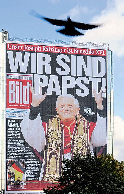Legendäre „Bild“-Aufmachung zur Papstwahl 2005. Foto: DPA