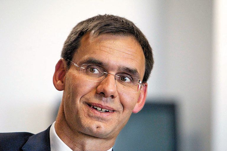 LH Markus WallnerÖVP-Landesobmann.Gratulation an Günther Platter und die ÖVP Tirol. Das Wahlergebnis ist ein Signal für Kontinuität und Stabilität. Die Bürger haben einem drohenden Listenchaos eine Absage erteilt.
