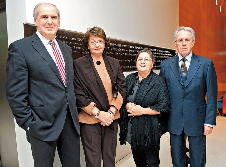 Liechtensteins Alt-Regierungschef Otmar Hasler (l.) mit Traudi sowie Russ-Preis-Träger Günter Lampert und Juliane.