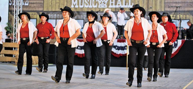 Linedance_gruppe.JPG@doc69yjktu8f3dn1xza2xz.jpg