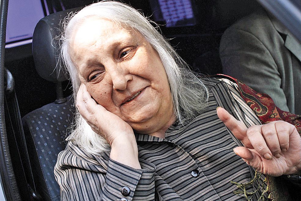 Schwester zu Tränen gerührt