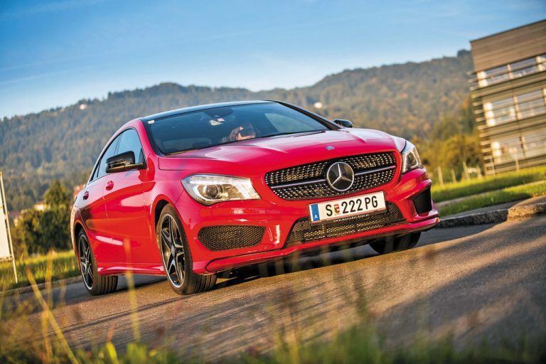 Mega-sportliche Optik: Mit dem neuen CLA bringt Mercedes einen „Stil-Rebellen“ auf die Straßen. Fotos: vn/Steurer