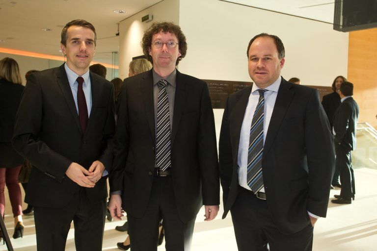 Messe-GF Daniel Mutschlechner (l.), Andreas Neuhauser (Illwerke VKW) und Geschäftsführer Gerold Riedmann (Russmedia Digital).